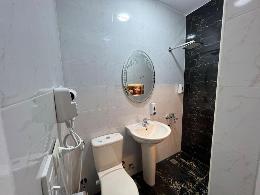 Luxury Apartment Downtown Caïro Buitenkant foto
